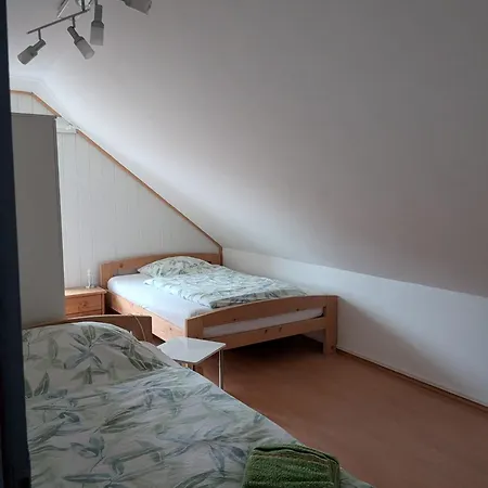 Reinhardswald Lägenhet